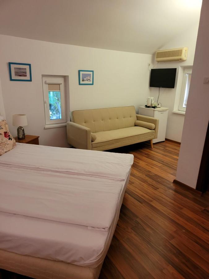 Pension Edelweiss ภายนอก รูปภาพ
